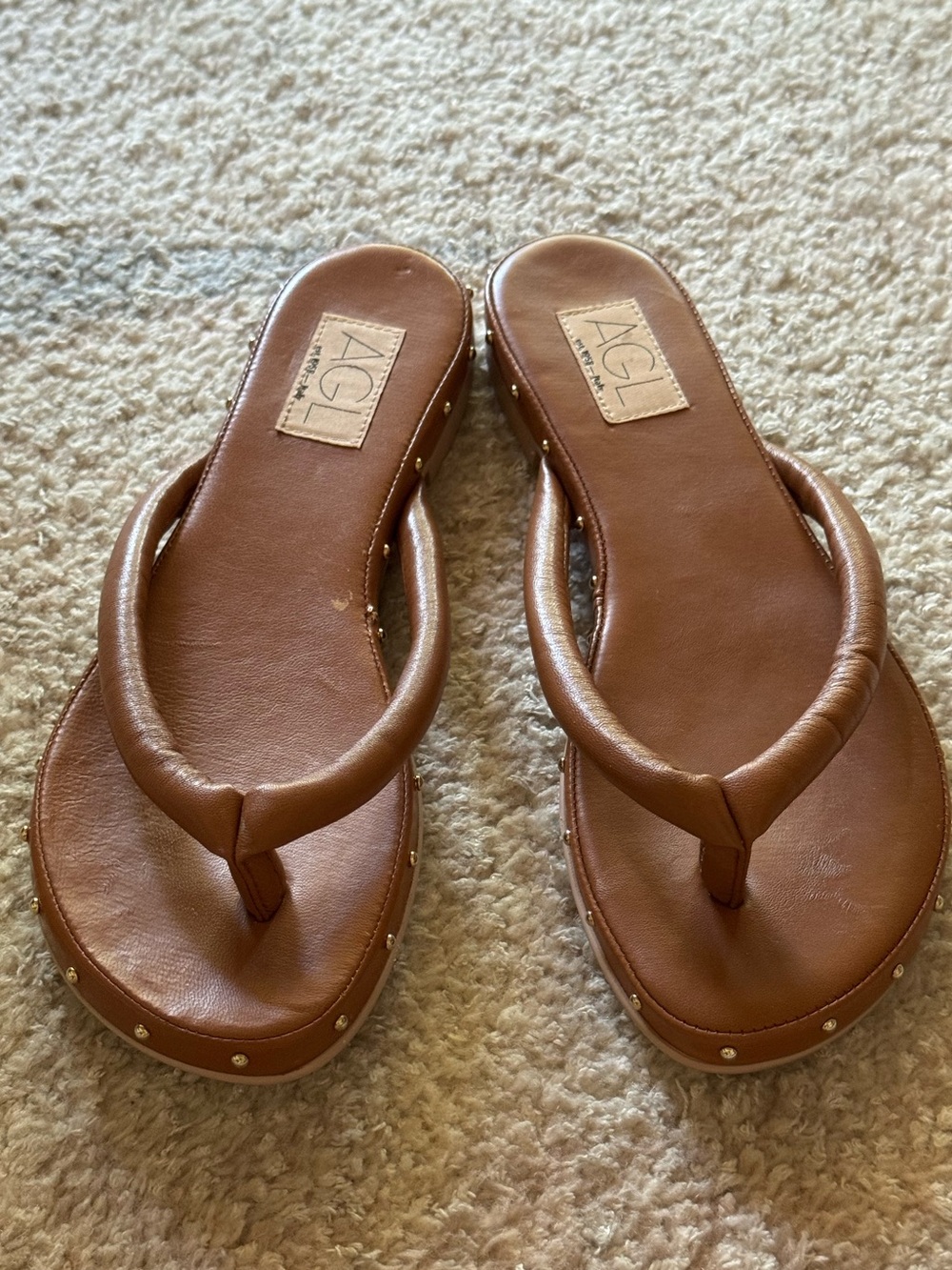 NEW AGL Sveva Flip Flop Thong Sandals Studded Puffy Micro Stud